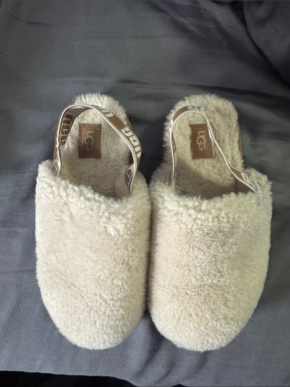 UGG Kids Shearling Slingback Slippers in Cream